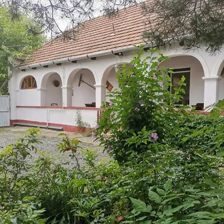 Mandulaag Vendeghaz