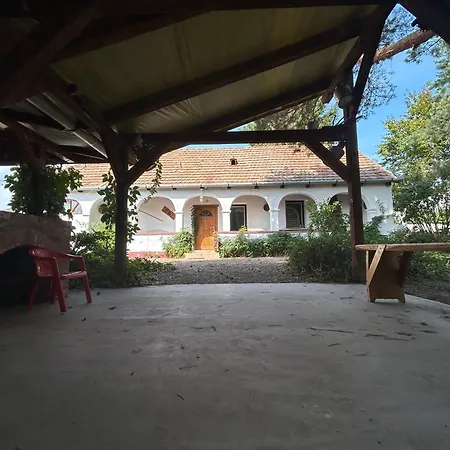 Mandulaág Nyaraló Egerszalók