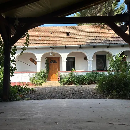 Mandulaág *